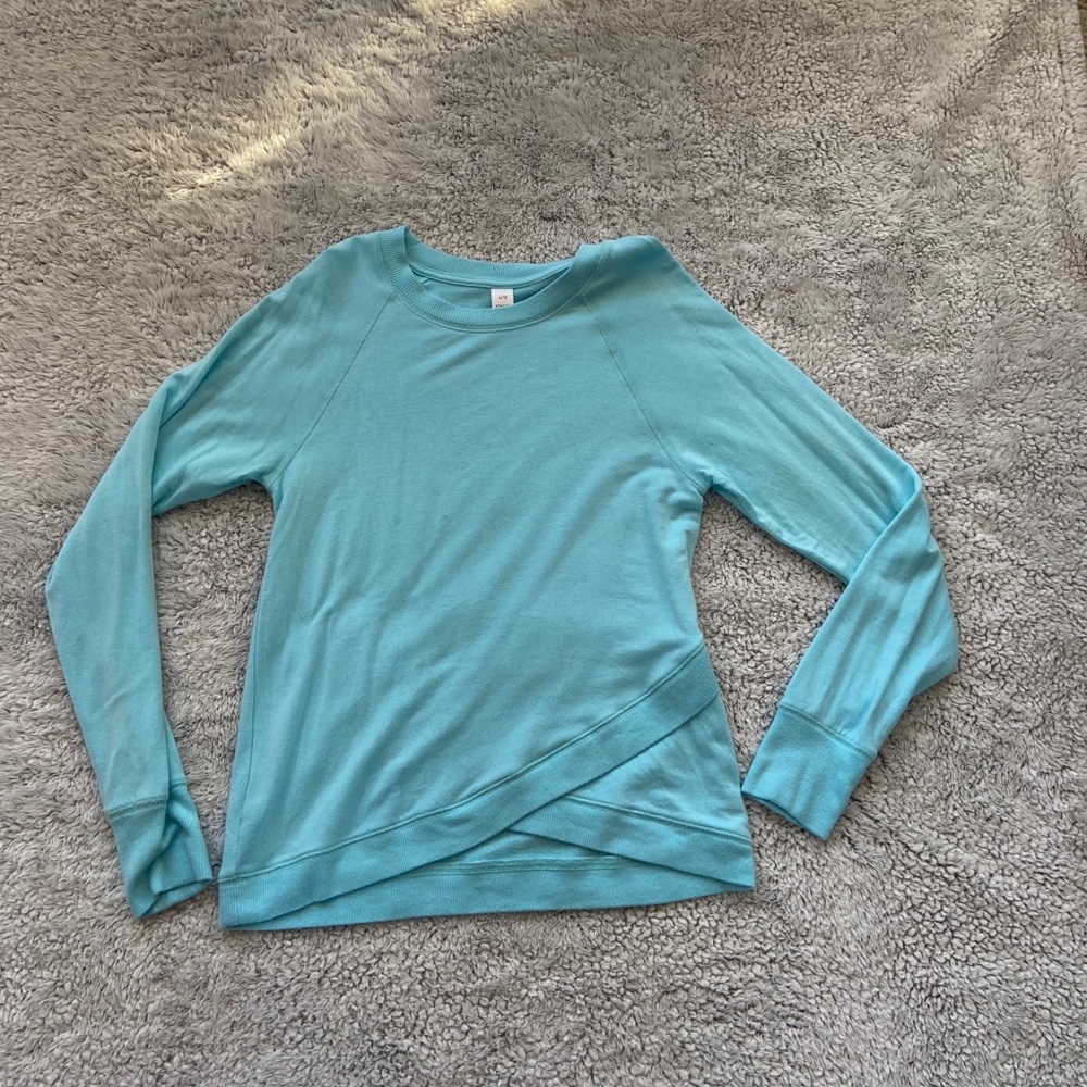 Athleta (G12) Gently Used Blue Criss Cross Sweater